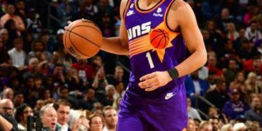 开云app官网-风波不断仍旧领跑西部 布克已经看淡MVP荣誉