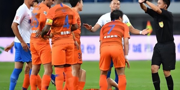 开云app官网-喜讯！陈泽仕和彭啸爆发后，他将成第三位在中超立足的鲁能05后|克雷桑|莫伊塞斯|木兰|蒙蒂略|前腰_新浪体育_新浪新闻