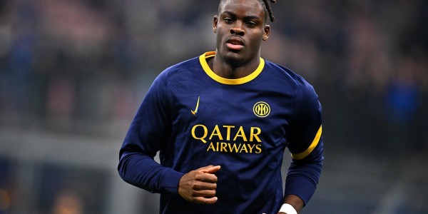 开云棋牌下载-意媒：国米已与比塞克经纪人会面，会议主题是续约与薪资调整